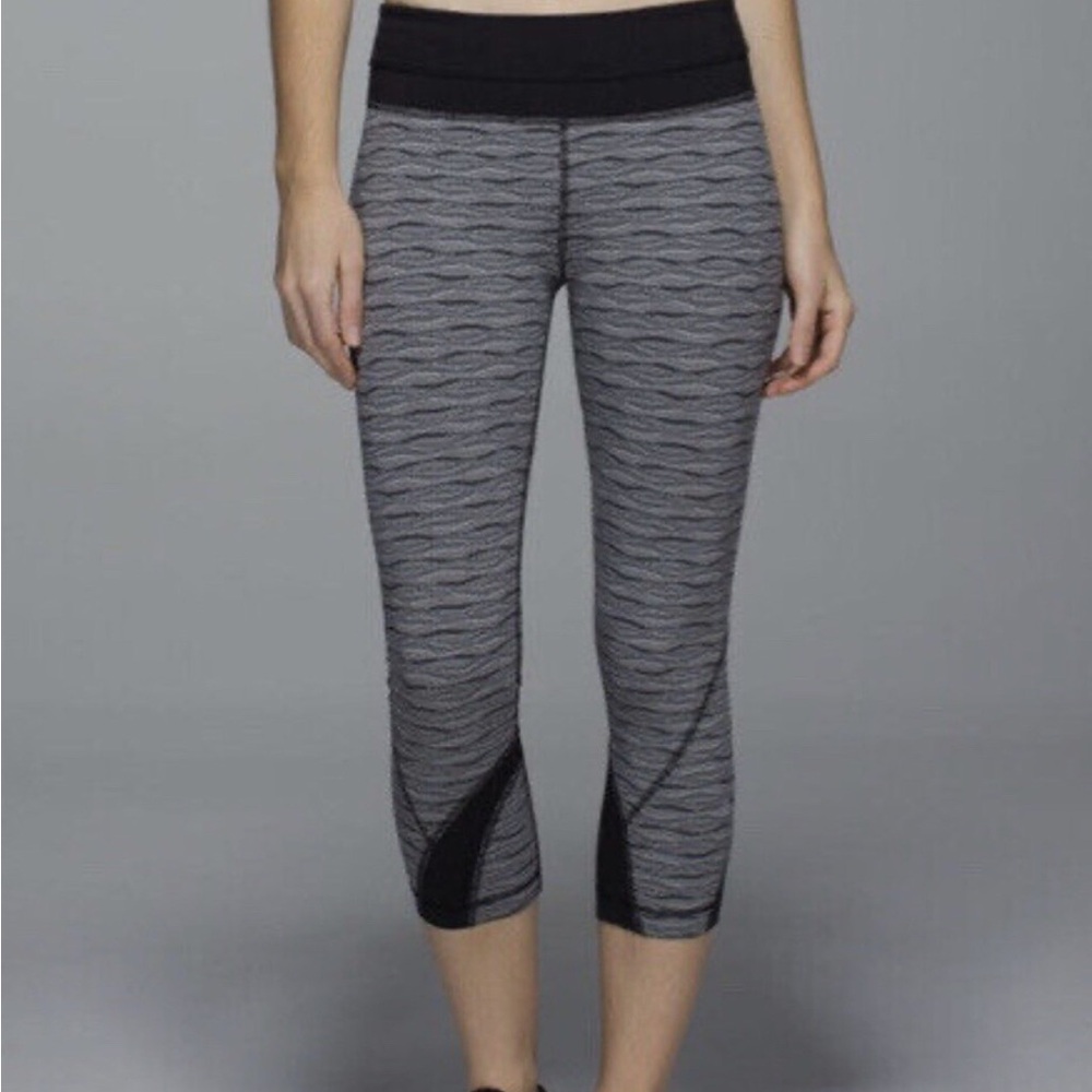 Lululemon Inspire Crop II leggings